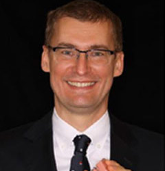 dr n. med. Dominik Piskorski